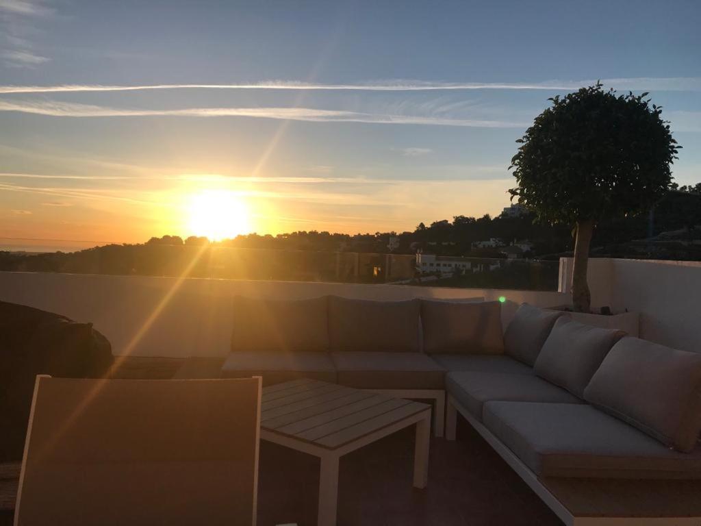 Penthouse Mit Privatem Jacuzzi In Marbella - La Mairena Appartement Ojén Buitenkant foto